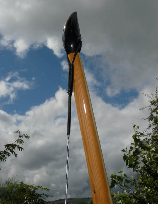 BOWS IN STOCK English longbows, laminated longbows and other